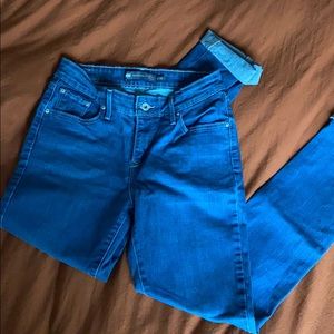 Levi’s Crop Jeans